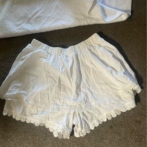 White Lace Trim Shorts skort